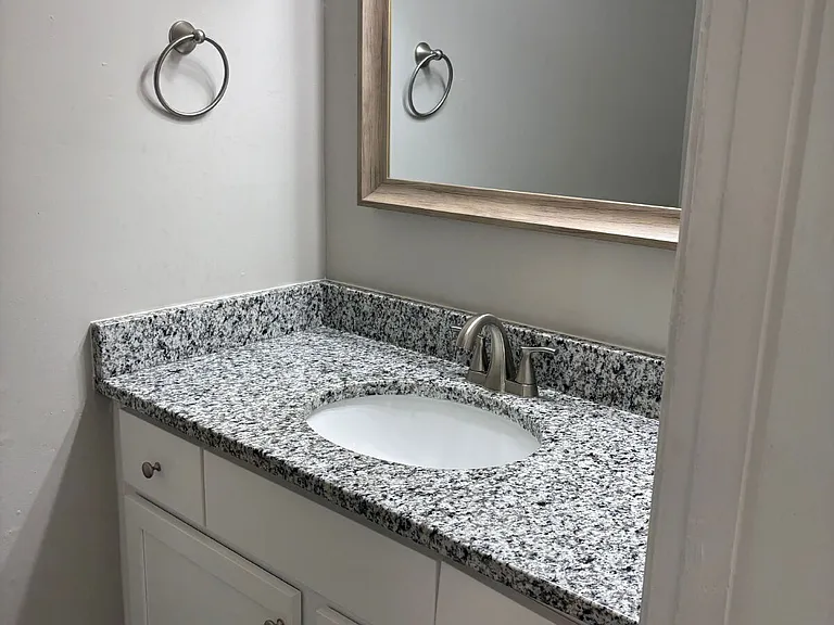 128 S Cedar Ln #2 — Photo 25