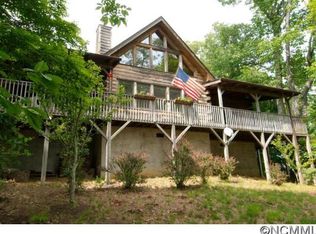 760 Woody Ln, Waynesville, NC 28786
