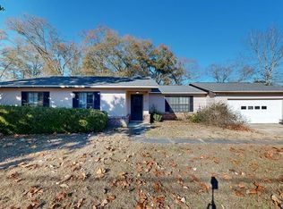 613 Melbourne Dr, Enterprise, AL 36330
