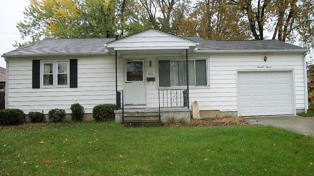 1st image of 1411 W 41st St
