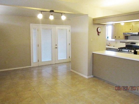 4th image of 736 Santa Anita Dr