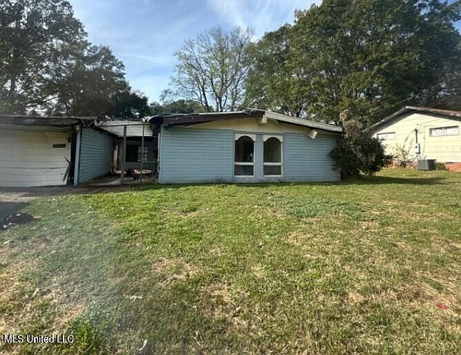 1st image of 1513 David Dr