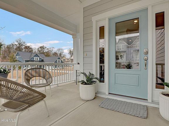 4th image of 236 Sabal Pond Way