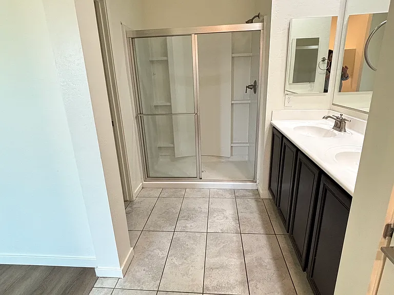 10231 W Southgate Ave — Photo 12