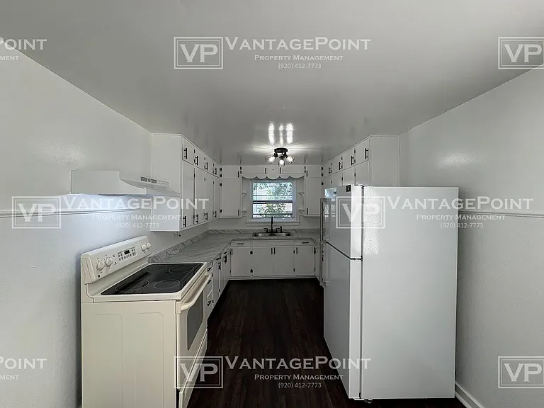 513 E Quincy St — Photo 5