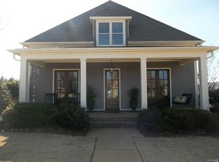 425 Northpointe Lake Dr, Oxford, MS 38655