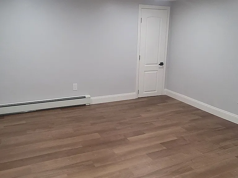 Bedroom #1