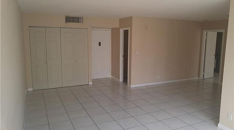 2nd image of 16919 N Bay Rd APT 618