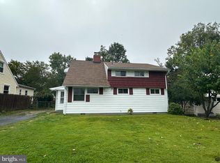 1704 Grandin Ave, Rockville, MD 20851