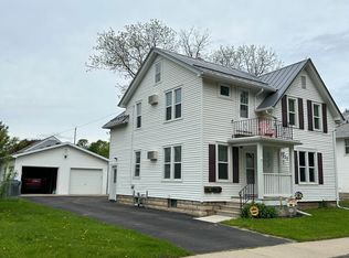 1517 N Superior St #2, Appleton, WI 54911