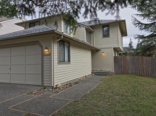 24237 SE 43rd Ct, Issaquah, WA 98029