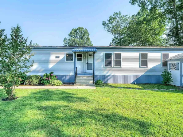 109 Mast Dr, Egg Harbor Township, NJ 08234