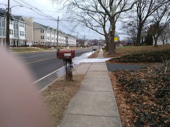 1568 Parkside Ave, Ewing, NJ 08638