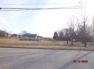 606 S Farm Road 197, Springfield, MO 65809