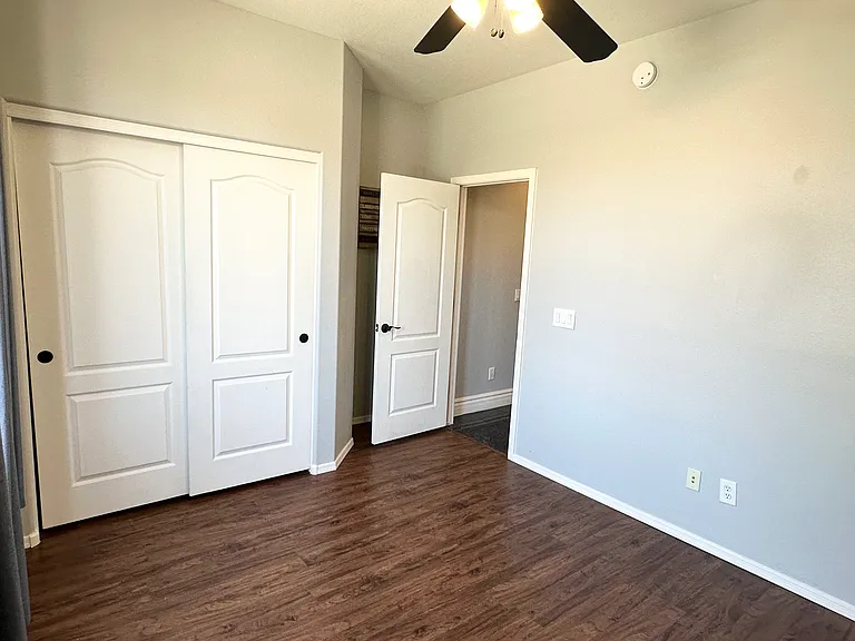 2811 E Tyson St — Photo 16