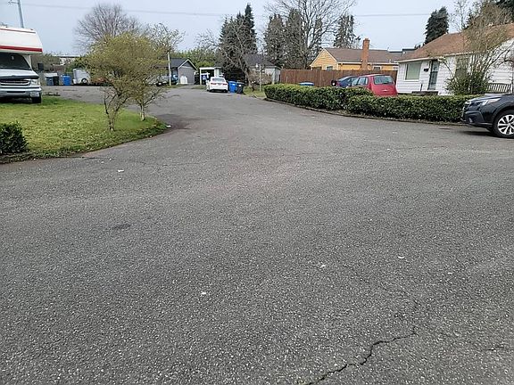 4th image of 8507 33rd Ave S