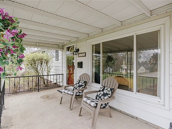 3rd image of 1706 Westwood Dr