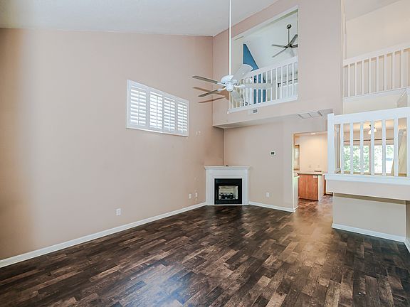 2nd image of 112 Gelderland Dr