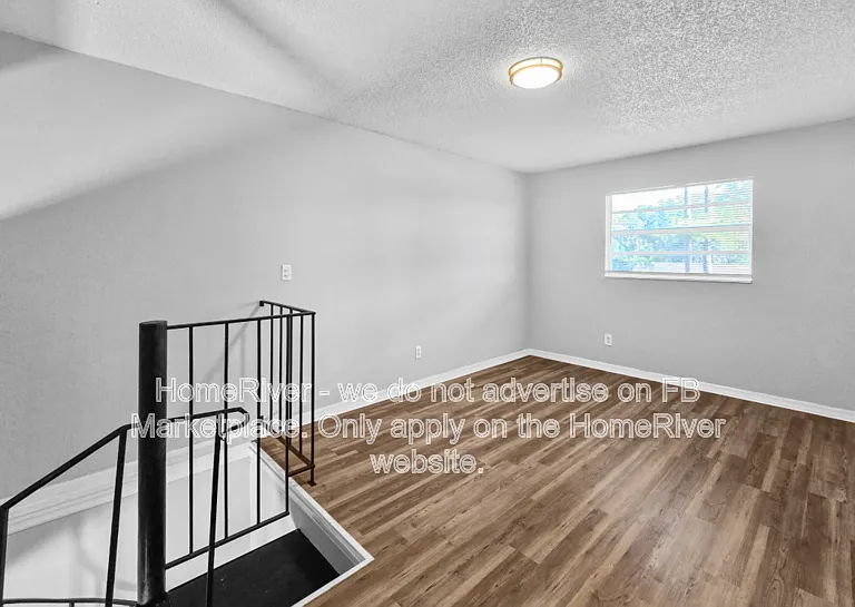 11559 SE 57th Ct — Photo 5