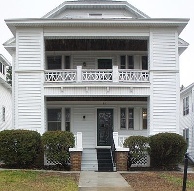 1st image of 84 S Pine Ave
