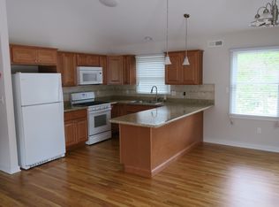 34 Cedar St, Manahawkin, NJ 08050