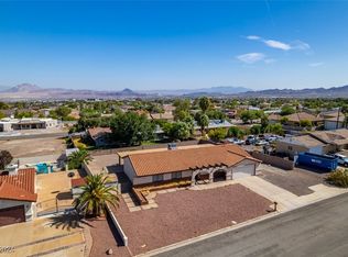 230 E Kimberly Dr, Henderson, NV 89015