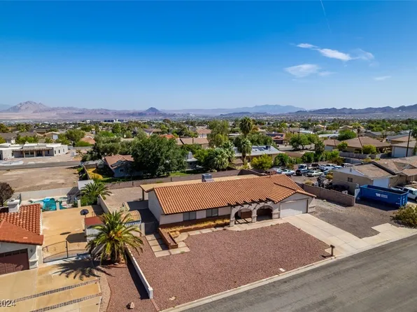 230 E Kimberly Dr, Henderson, NV 89015