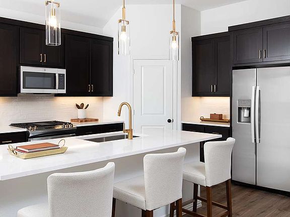 Wildflower Ranch - Bowie Interior Image 1