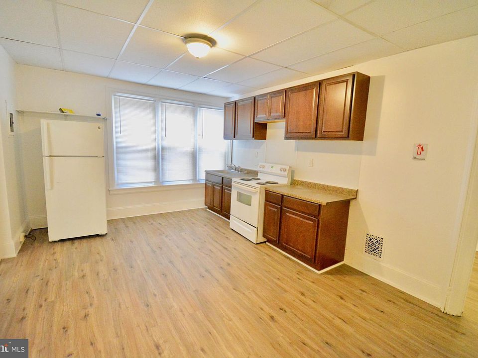1st image of 4606 Wayne Ave Floor 2
