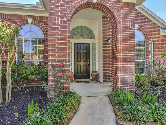 2nd image of 18431 Cypress Meade Ln