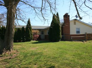 1 Thornhollow Rd, Newark, DE 19711