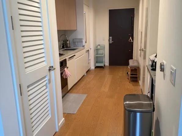 877 Francisco St, Los Angeles, CA 90017