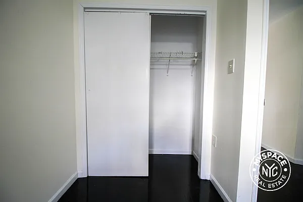 Rented by MySpaceNYC | media 18