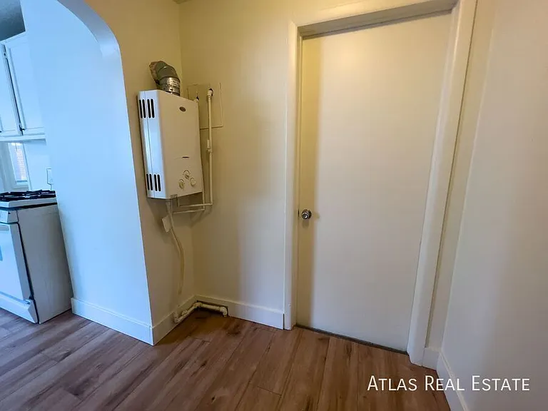 1457 Roberta St — Photo 20
