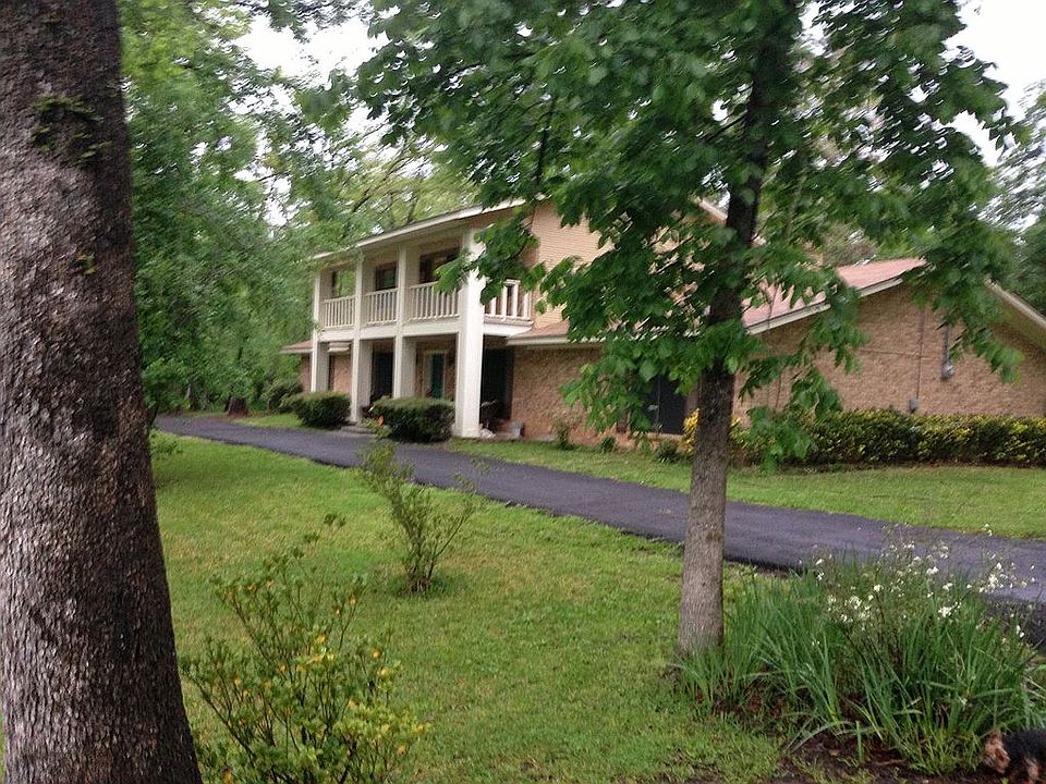 1st image of 113 Oakridge Cir