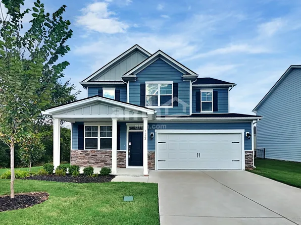 1124 Amberly Way, Lebanon, TN 37090