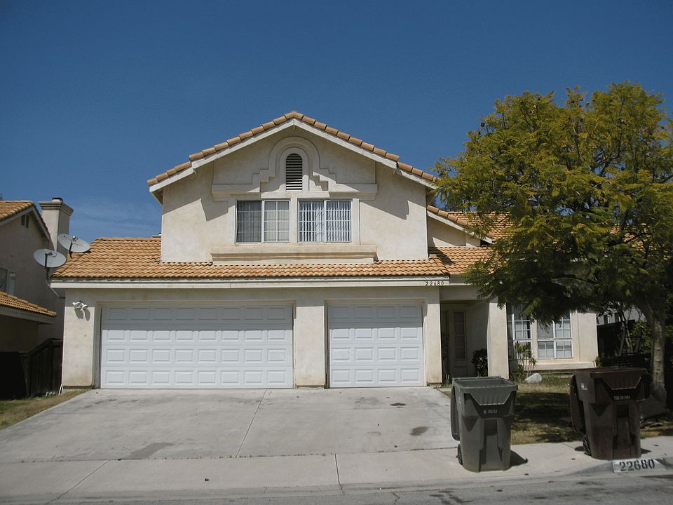 1st image of 22680 Laguna Dr