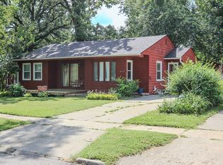 3010 Madison Ave, Des Moines, IA 50310