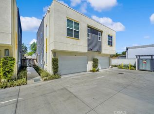 2061 W Place Dr, Costa Mesa, CA 92627