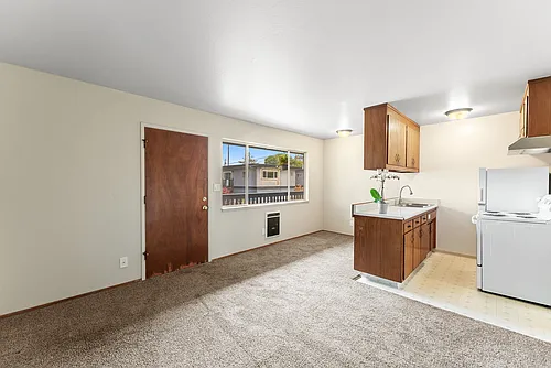 1450 Merrill St #5 Photo 1