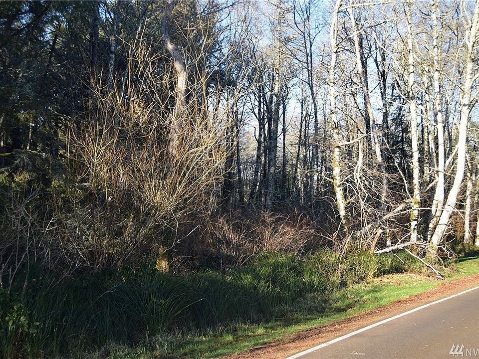 1st image of 773 Duck Lake Dr NE