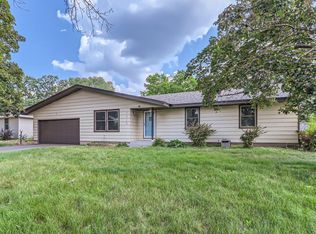 7525 Tempo Ter NE, Fridley, MN 55432