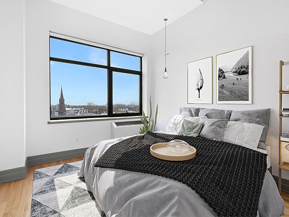 5th image of 125 Court St APT 6SQ