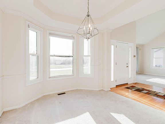 5th image of 13797 Sunladen Dr NW