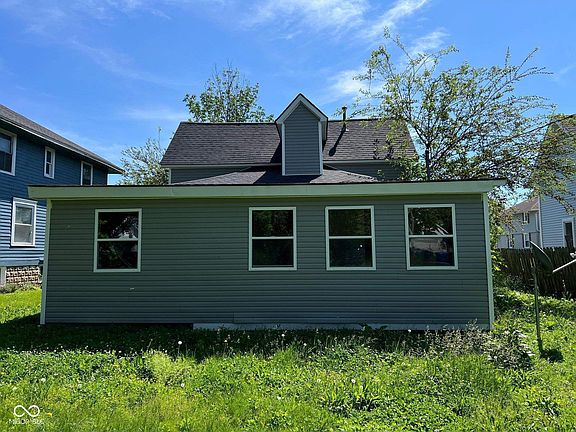 3rd image of 1325 S Main St