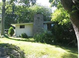 1 W Lake Dr, Stanhope, NJ 07874