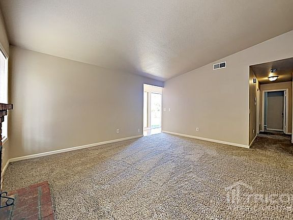 3rd image of 508 Redwood Dr