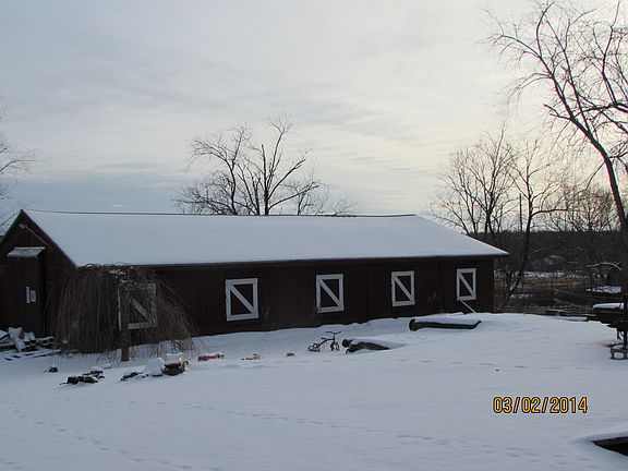 3rd image of 1528 Jordan Ln
