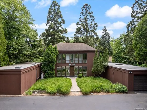 6 Shore Road, Waterford, CT 06385