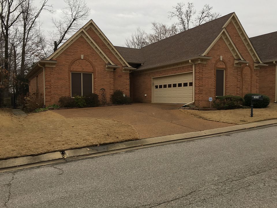 1st image of 1834 Woodchase Glen Dr